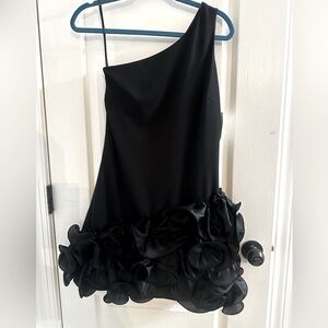 Jessica Simpson NWT One Shoulder Black Ruffle Petal Appliqué Hem Lined Dress S4